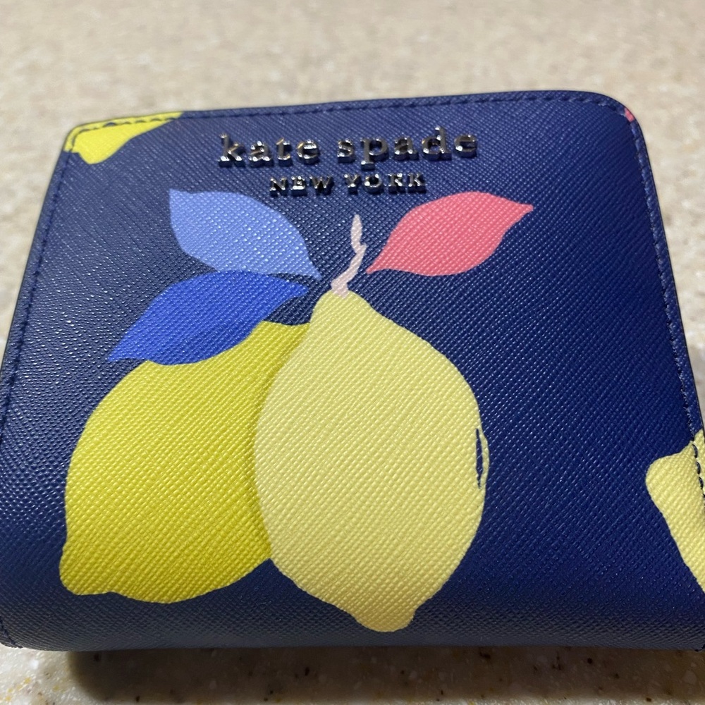 Kate Spade Bi-fold Wallet